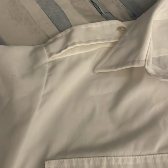 Used White Van Heusen The Aviator Women’s shirt size 8 button down. 2 available - Picture 3 of 8